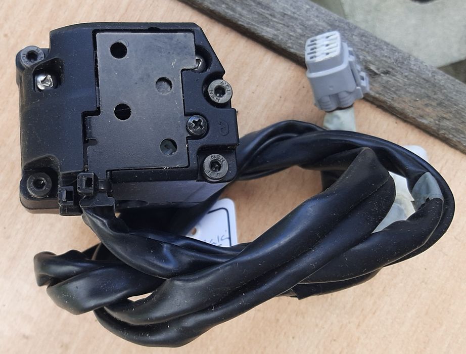 Kawasaki ninja 1000 sx starter . przełącznik