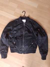 Kurtka bomberka pull and bear