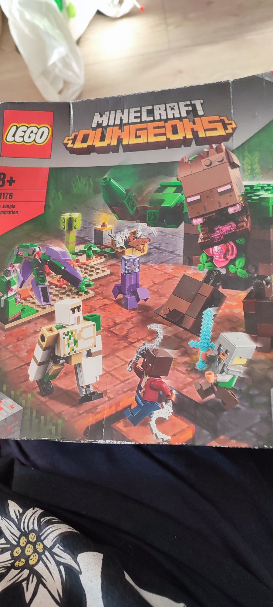 LEGO Minecraft Dungeons the Jungle Abominationn