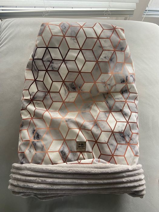 Kokon dla kota ręcznie szyty od Madlen