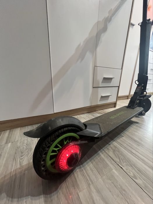 Hulajnoga elektryczna MANTA