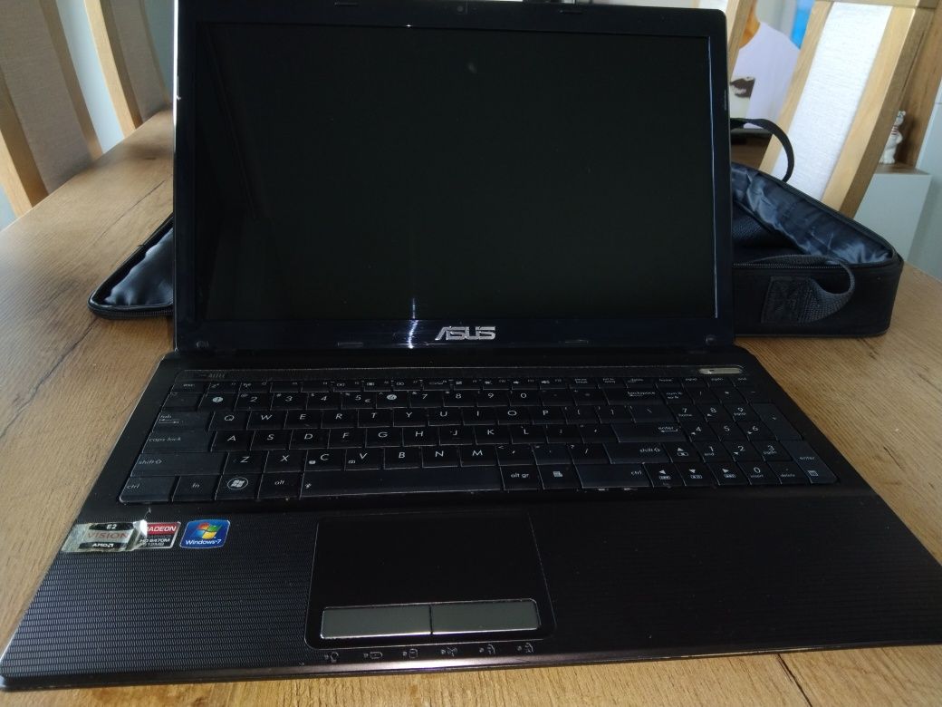 Laptop Asus x53b