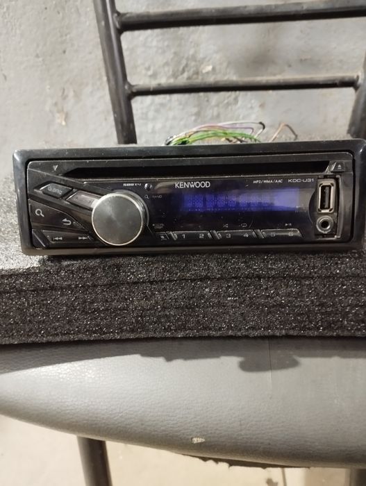 Авто магнитола. .