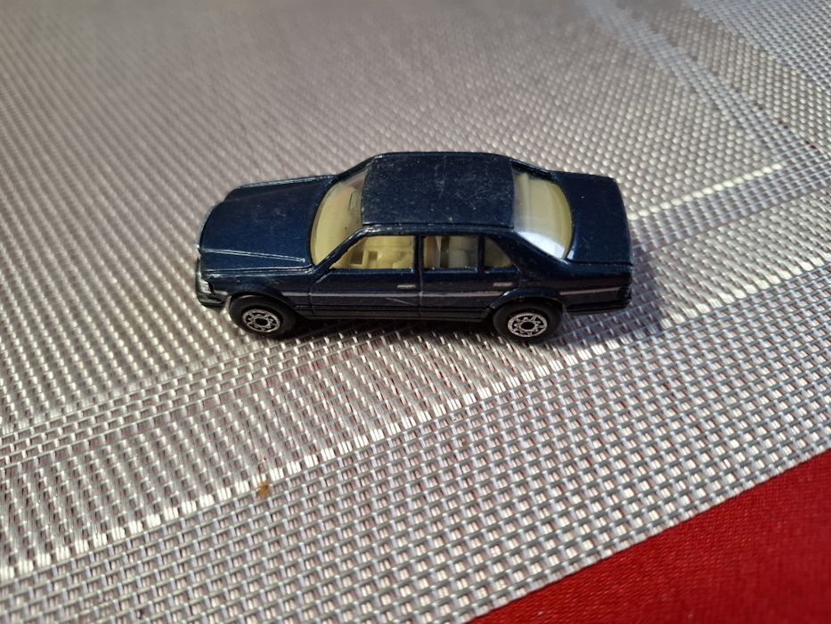 MC Toy Mercedes benz 260 sel model samochodu