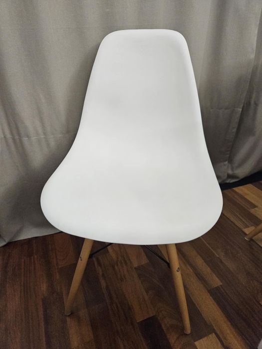 Krzesła komplet 4 szt