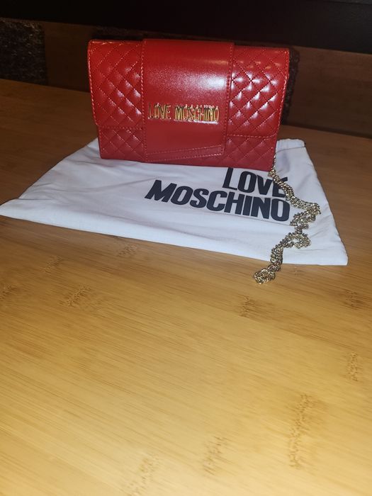 Mala Love Moschino