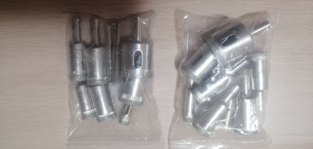 Conjuntos de brocas revestidas de  diamante