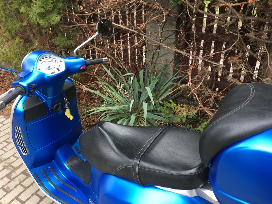 Piaggio Vespa GTS 200/125 Kultowy Model, kufer     NOWA LOKALIZACJA