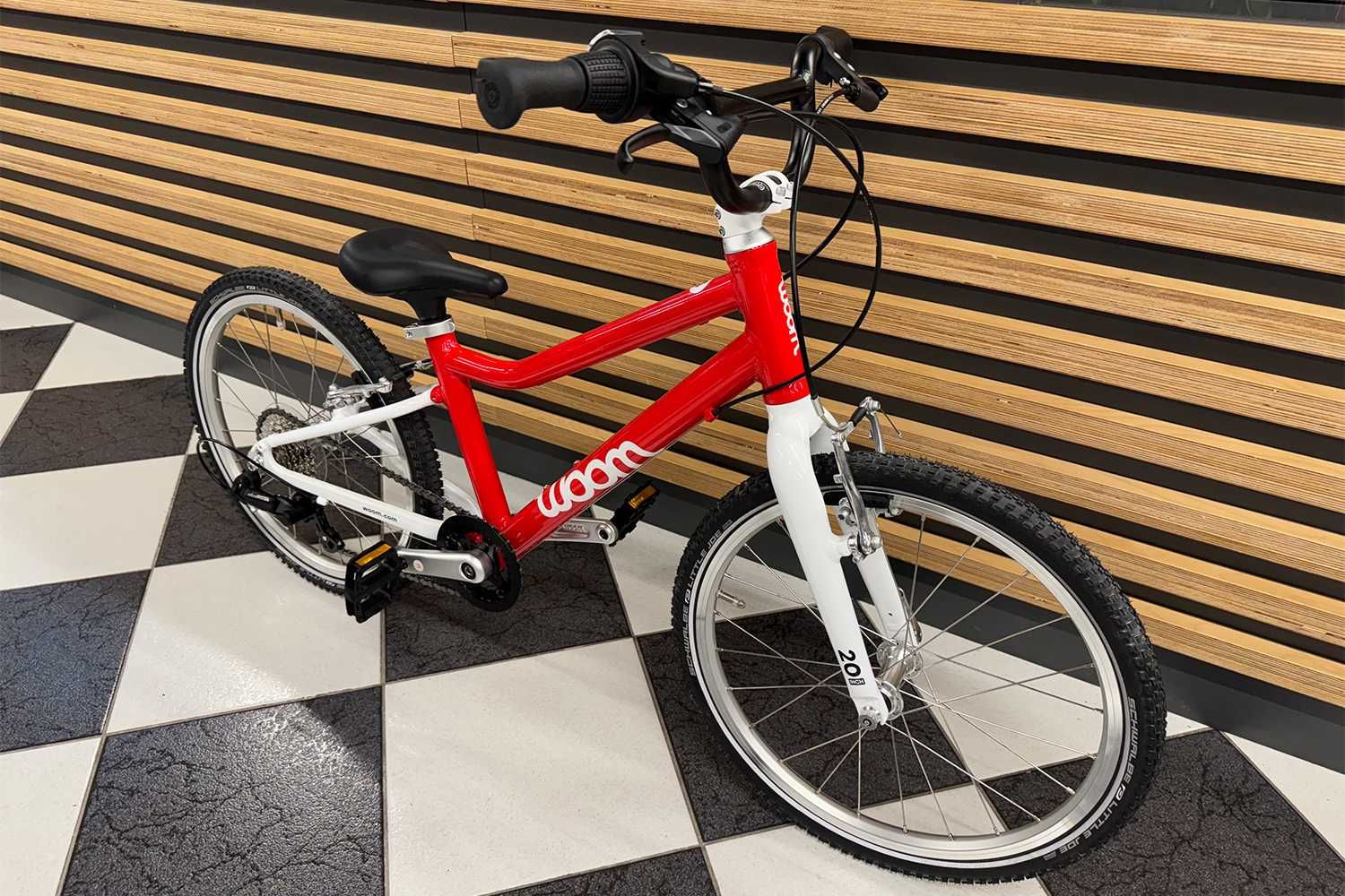 Rower dziecięcy woom 4 GO czerwony 2025 rowery woom KRAKÓW