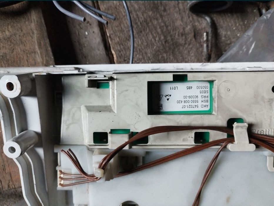 Części zamienne do pralki Bosch WFC 1667 MAXX 4 silence drzwi pasek