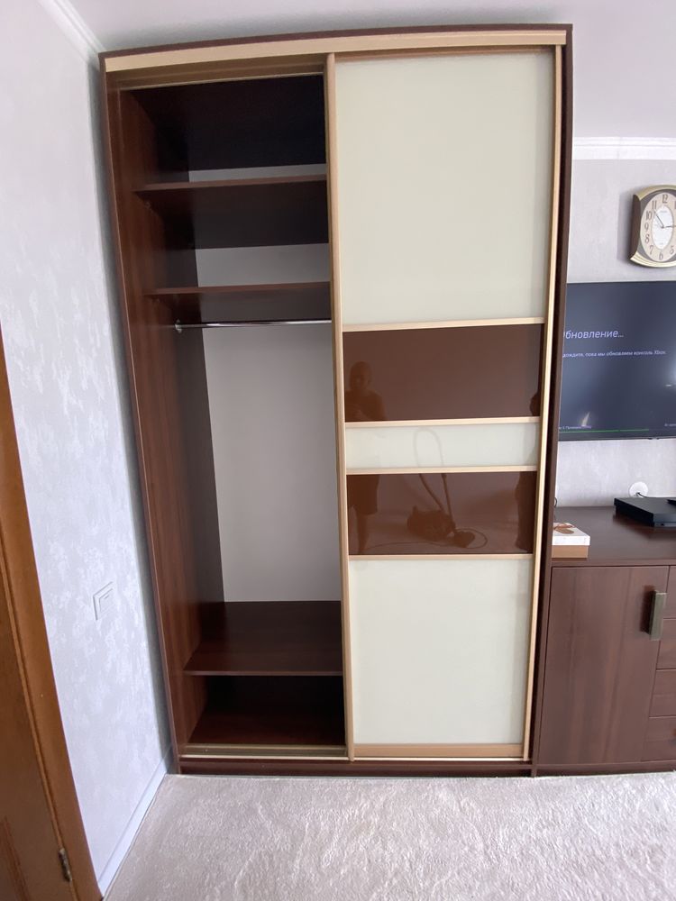 Продам шкаф купе