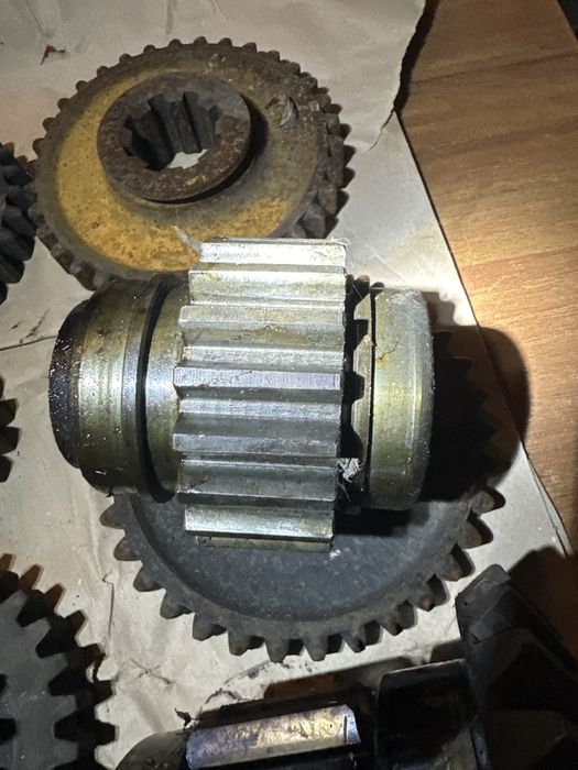 Шестерня привода НШ-100 ЮМЗ