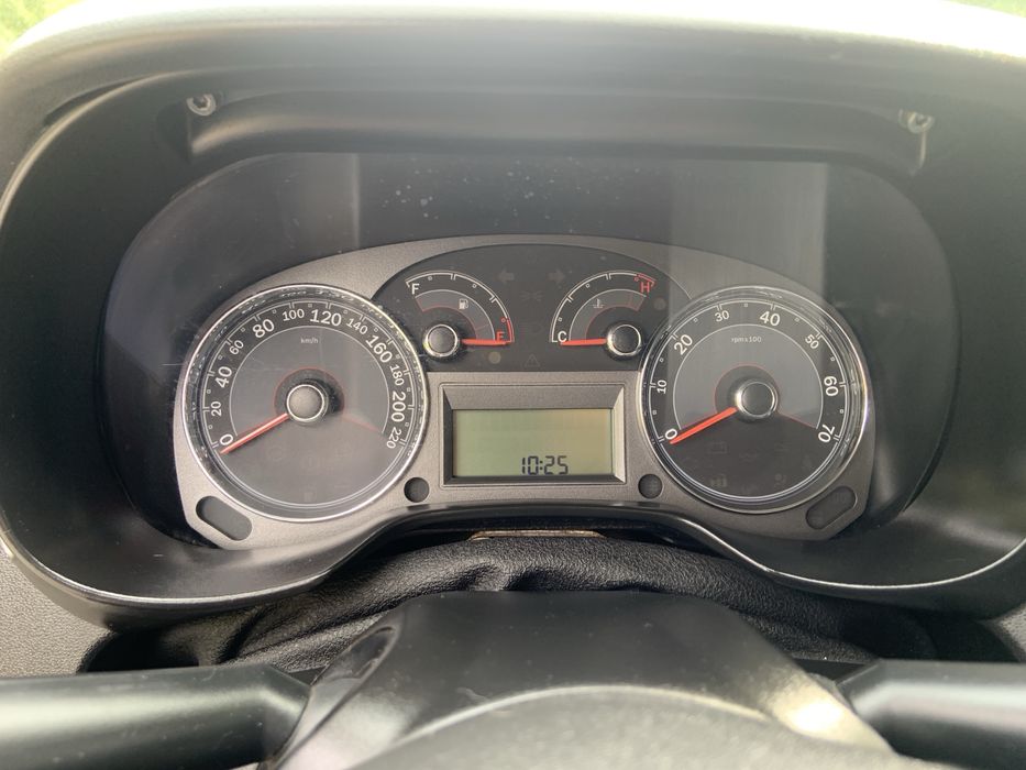 Продам Fiat Linea