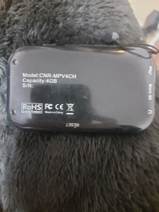 Mp3 плеер б.у без кабеля