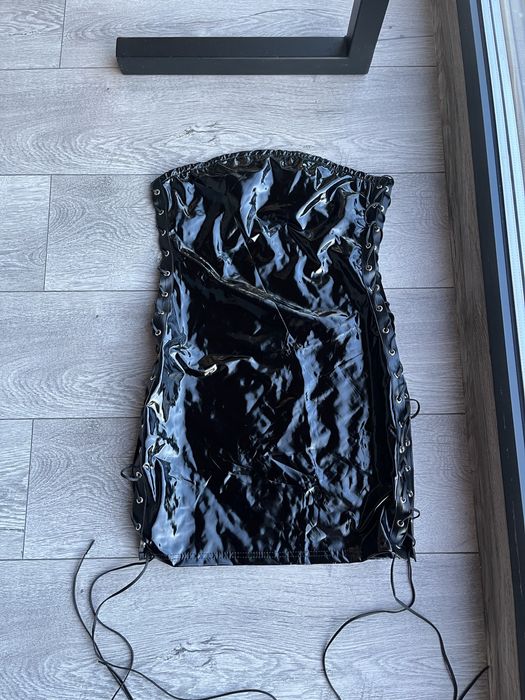 Латексна сукня oh polly і латексні нові ботфорти