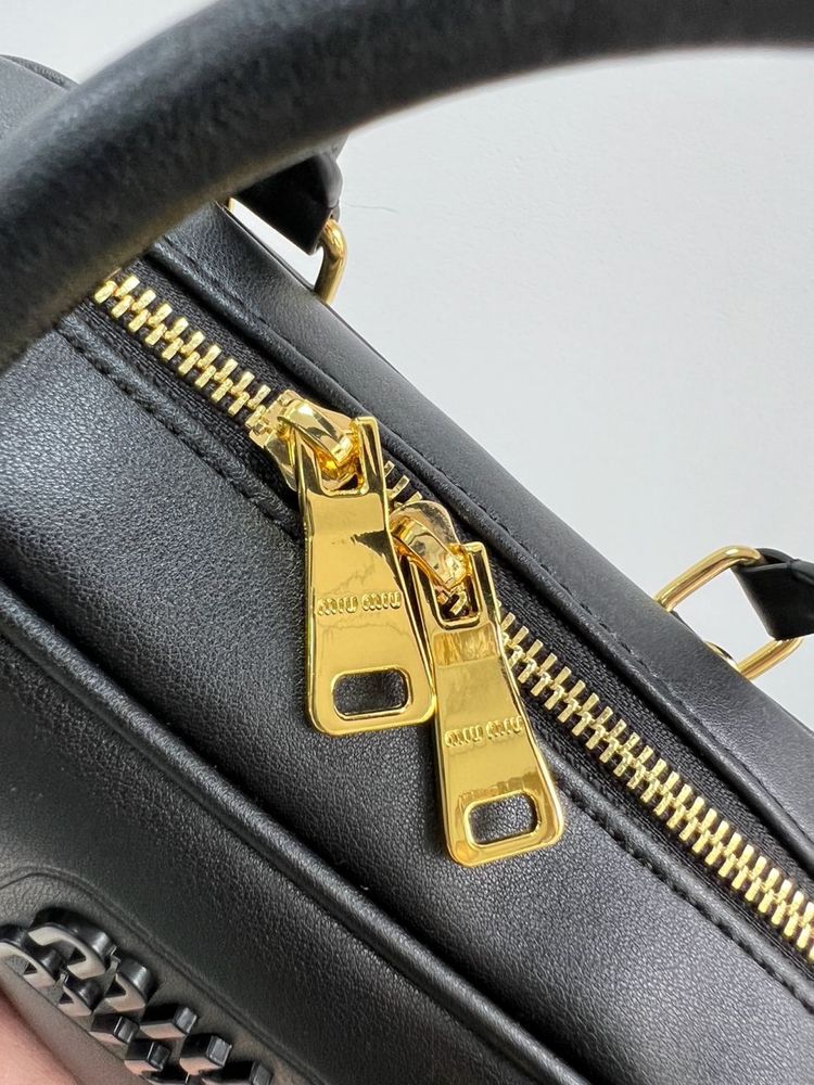 Torebka Miu Miu arcadie leather black