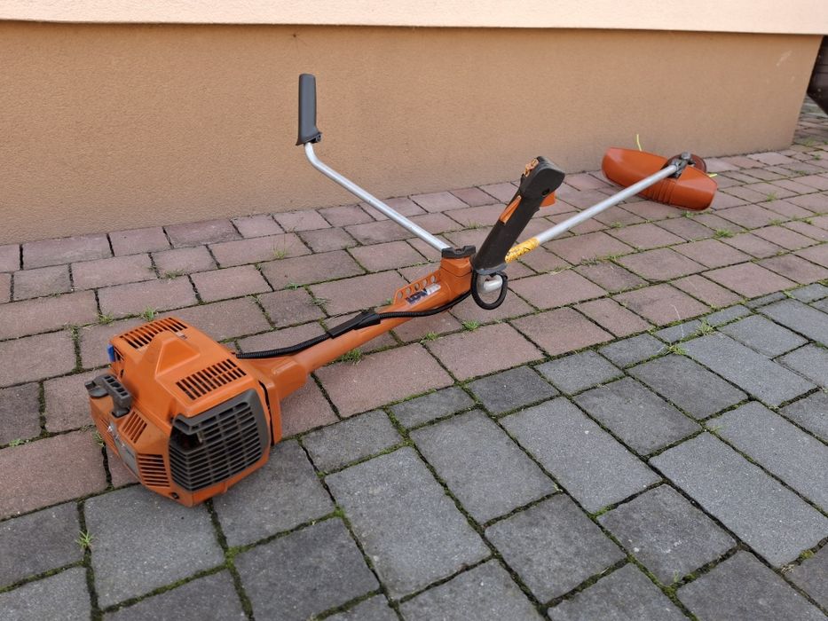 Kosa spalinowa Husqvarna 225R 225 R super stan