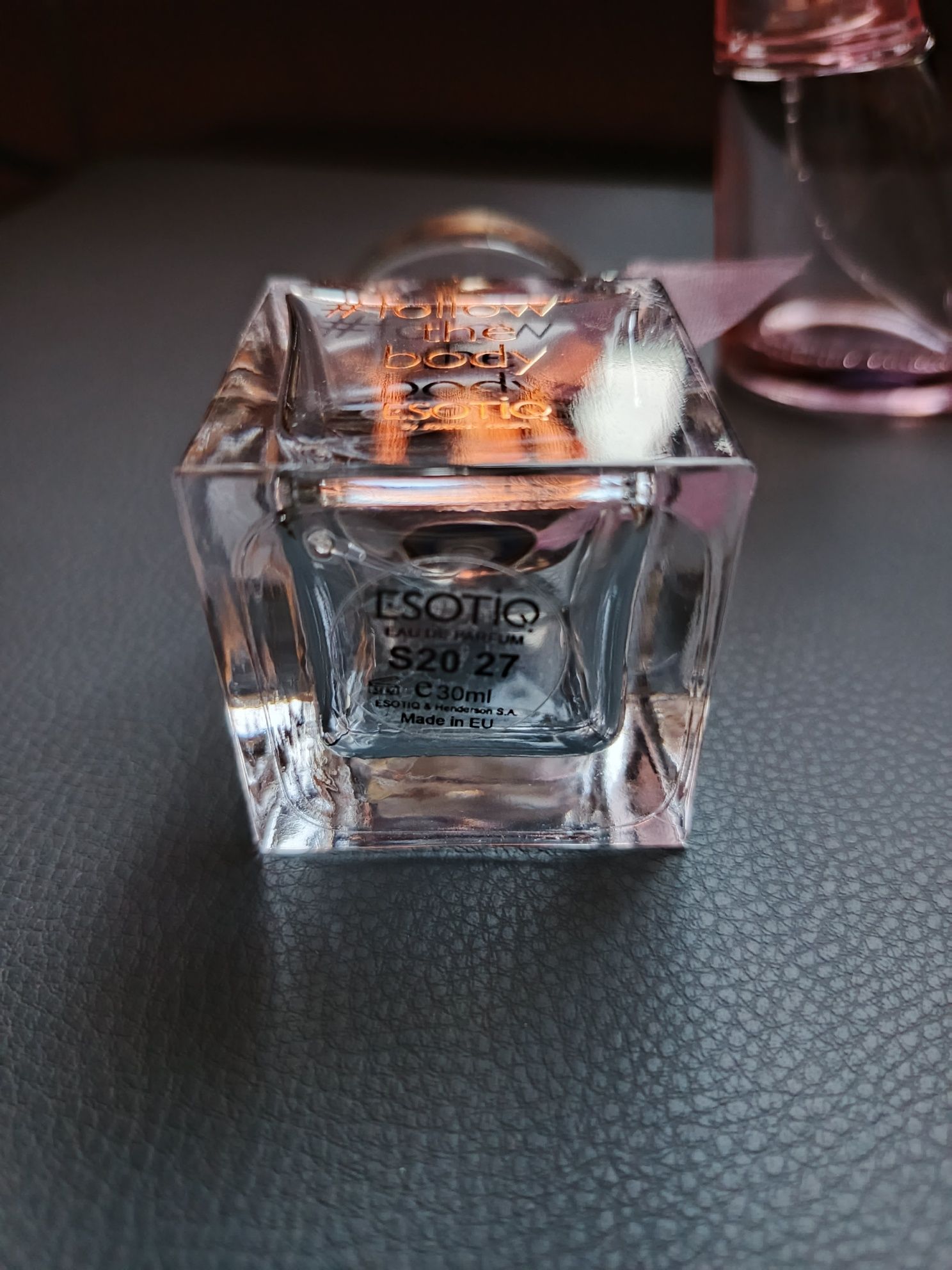 Flakony po perfumach