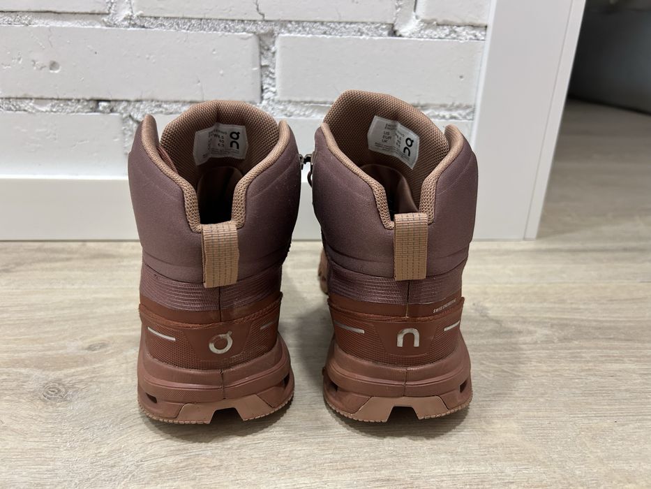 Черевики, ботинки ON M CLOUDROCK MID кросівки