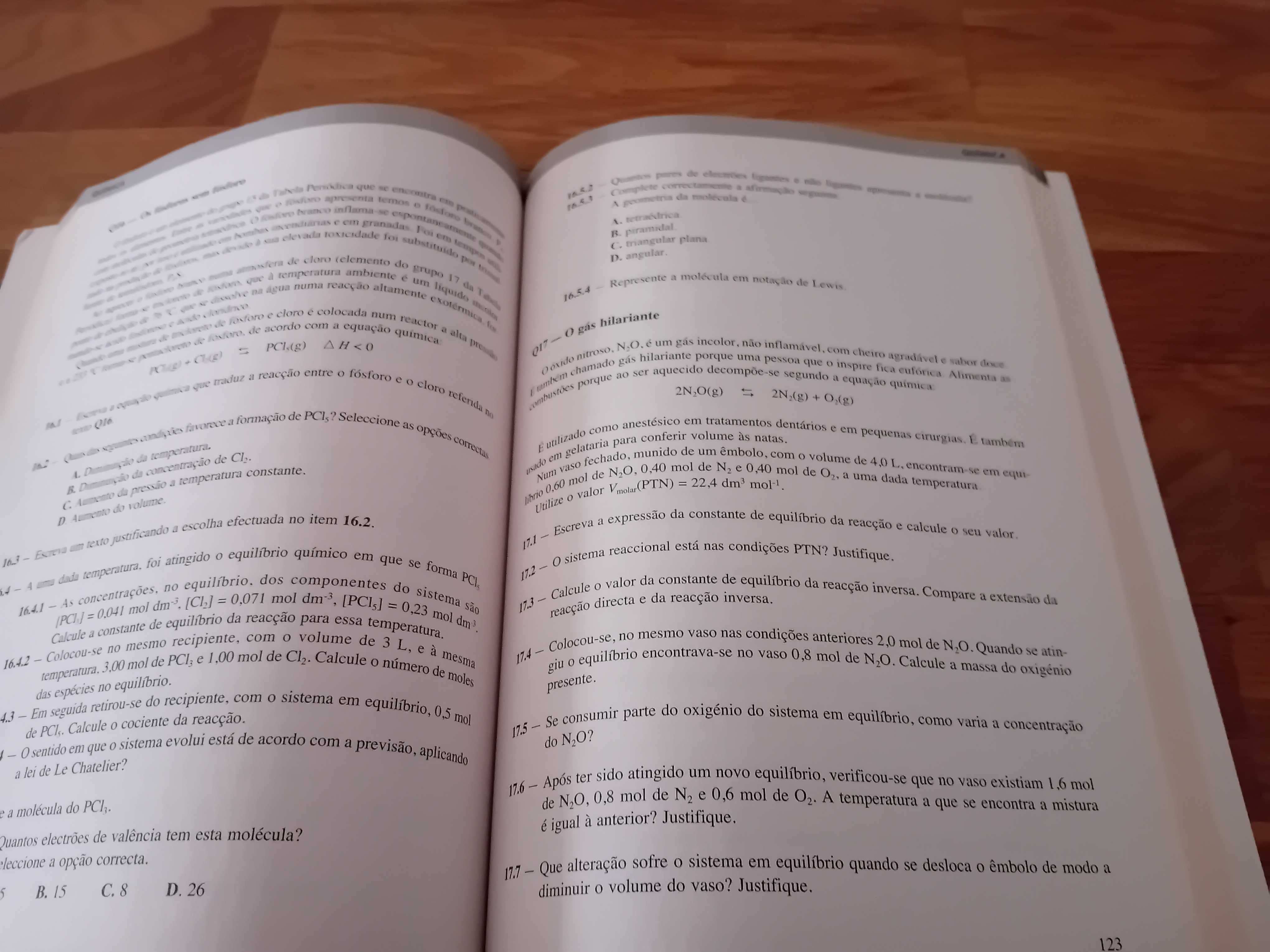 Problemas de Física e Química - 10º e 11º Anos