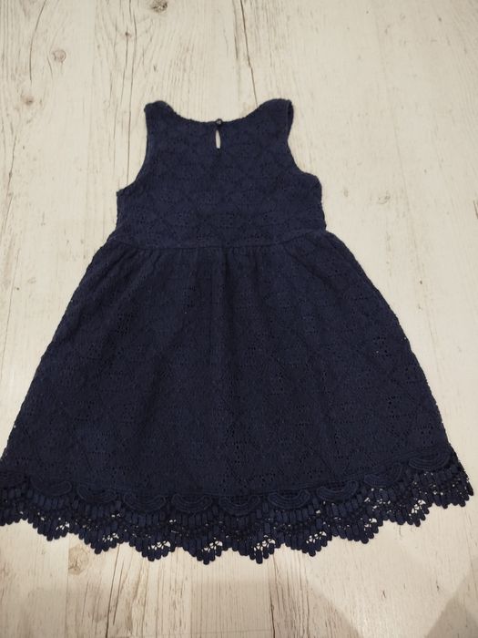 Koronkowa sukienka H&M dla dziewczynki rozmiar 98/104