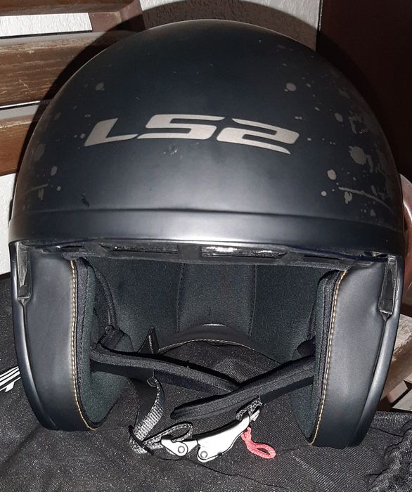 Шолом мотоциклетний