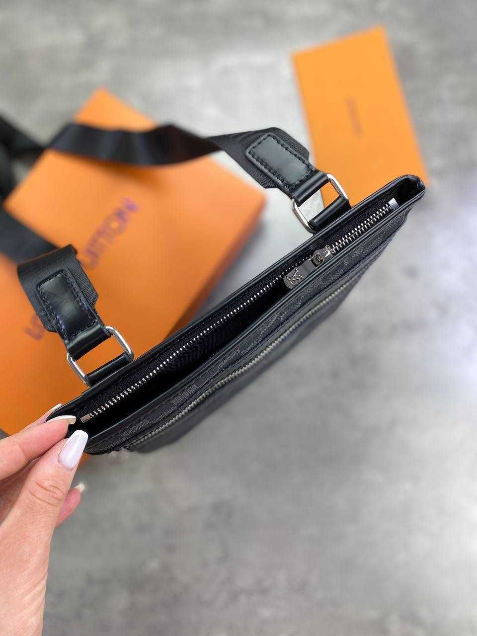 Мужская сумка через плечо Louis Vuitton мессенджер LV планшетка c531