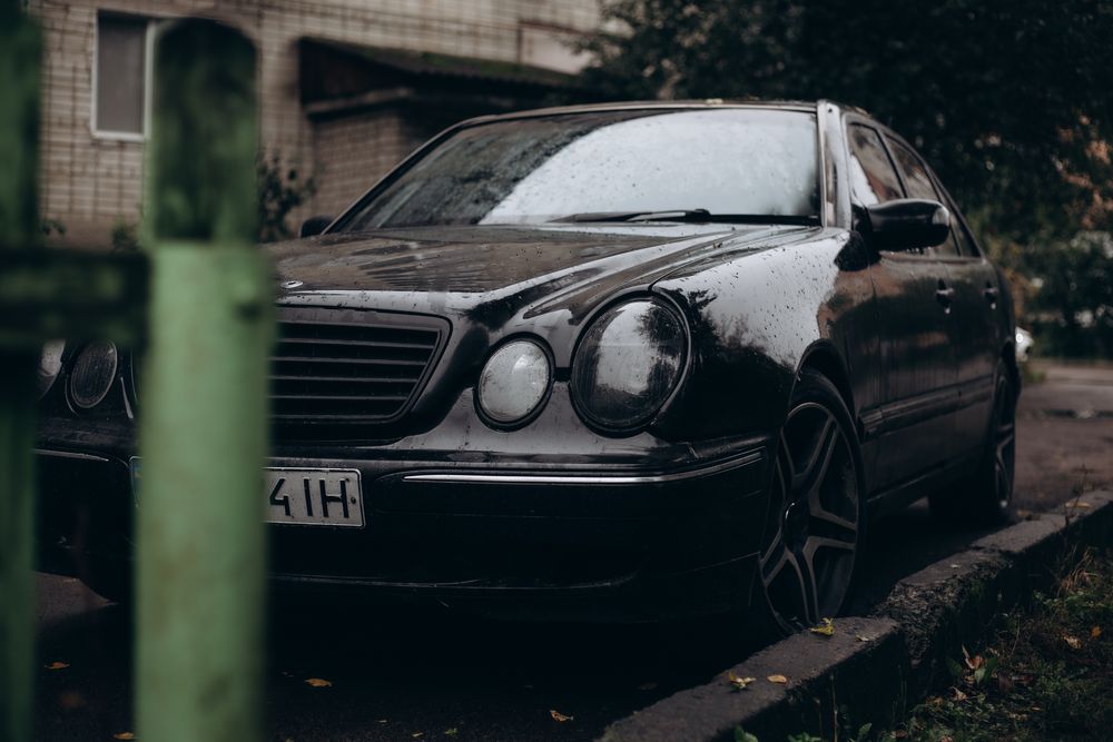 Продам Mercedes W210 2.7 Diesel