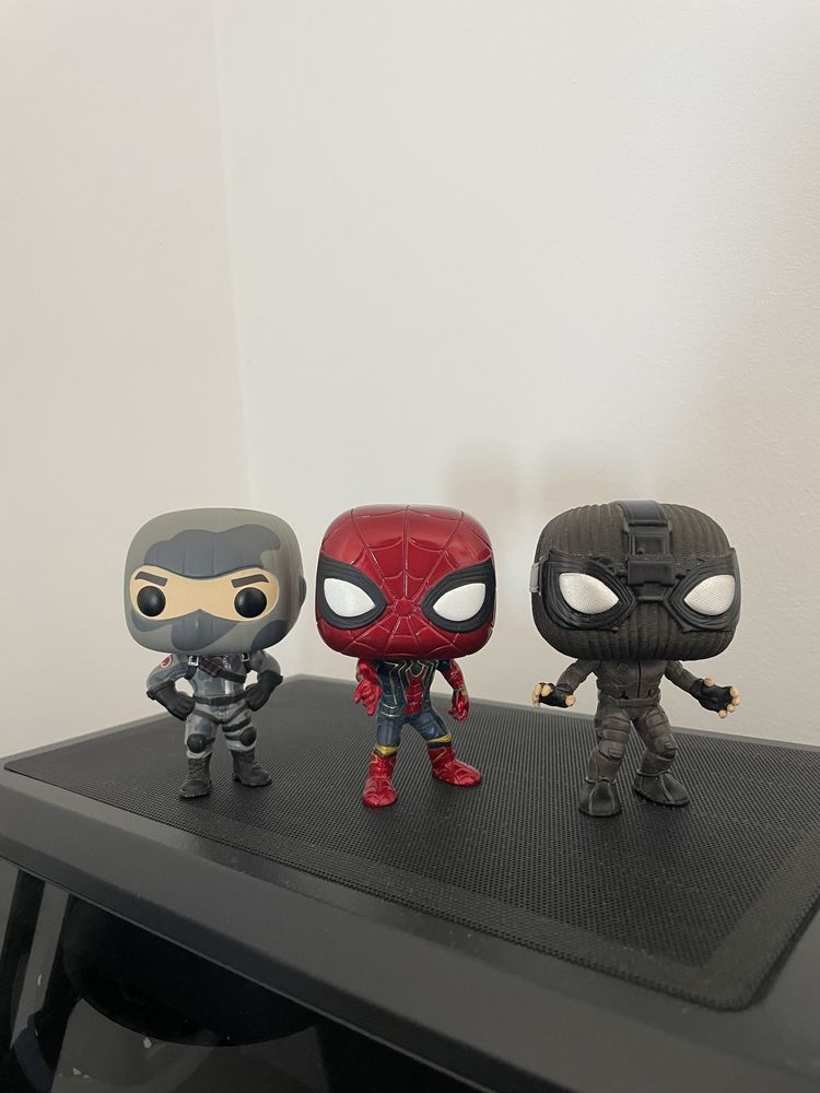 Bonecos pop novos