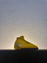 Chuteiras Nike mercurial