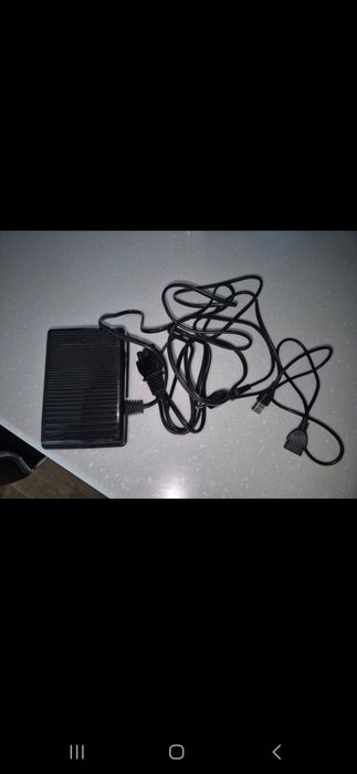 Педаль електро Janome 394