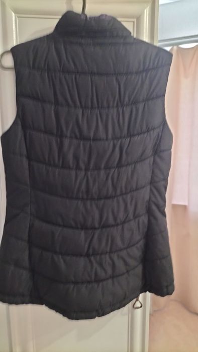 Жилетка жіноча..