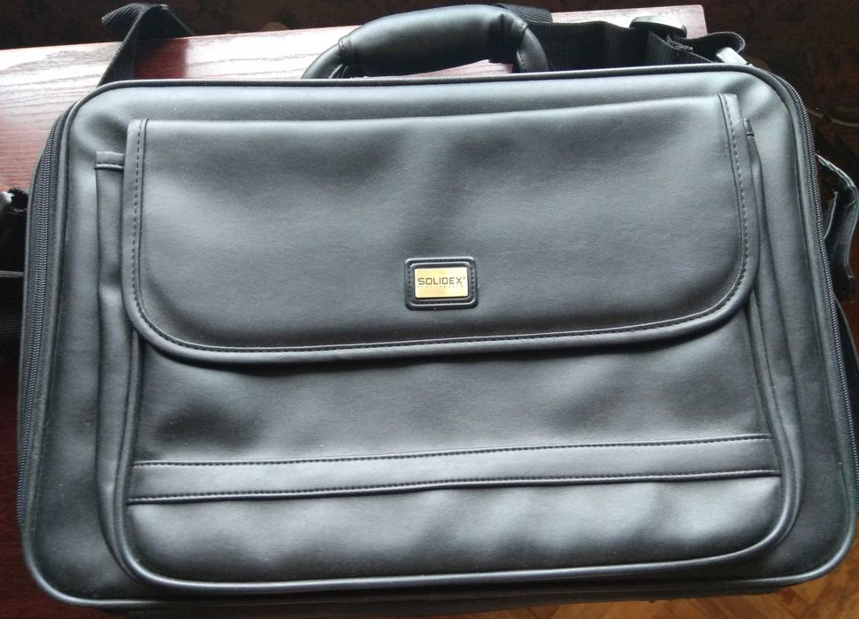 Сумка , Портфель для ноутбука
  Solidex Performance Large Laptop
