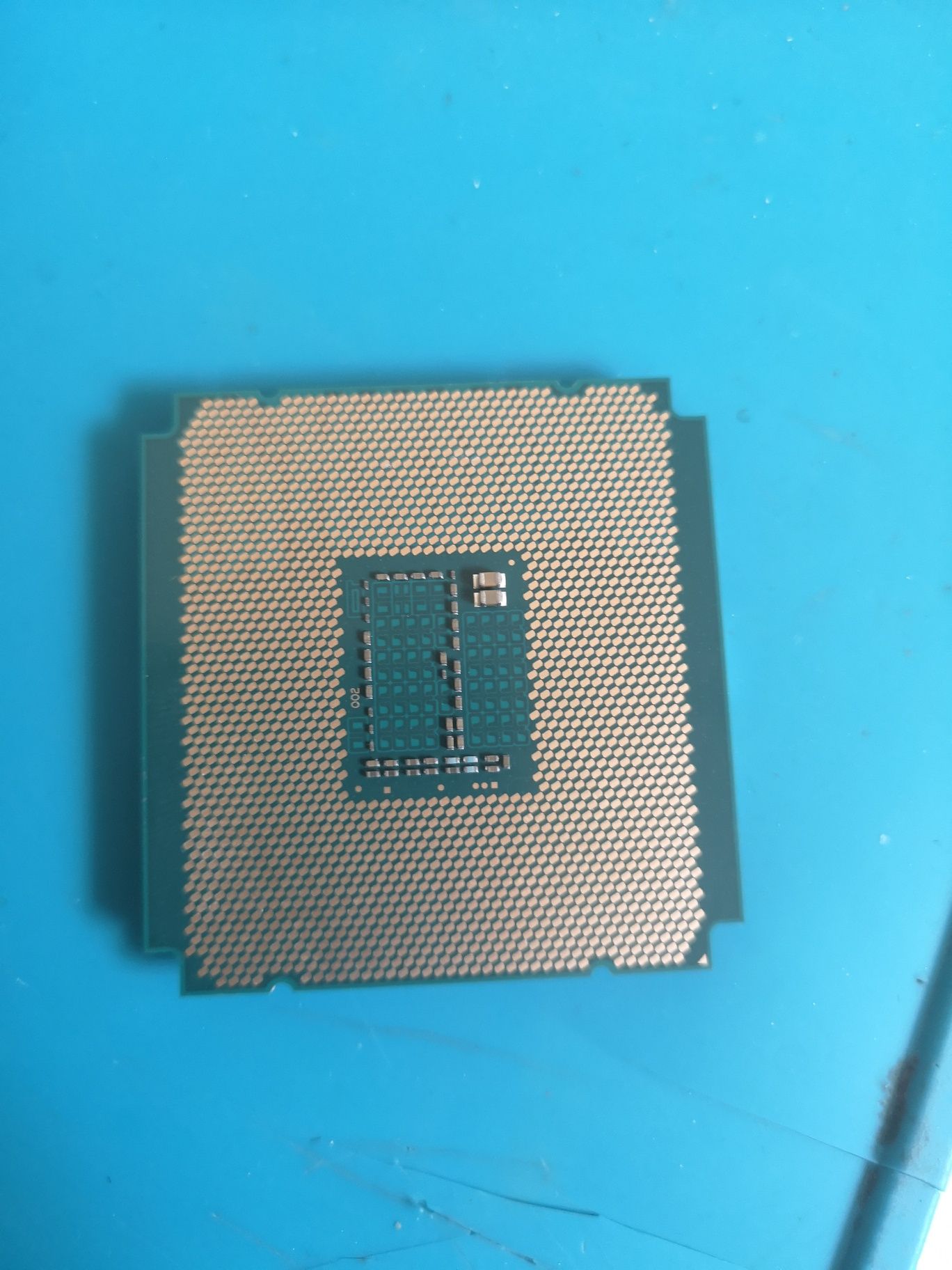 Продам процесор CPU Intel xeon 2683v3