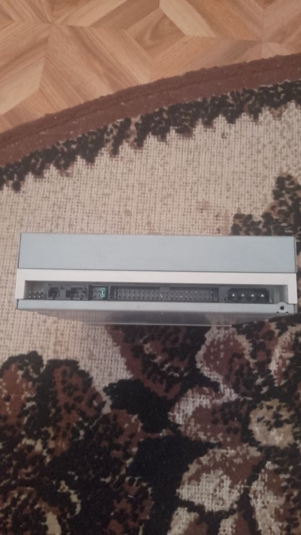 SONY CD/RW CRX215E1 раритетний привід