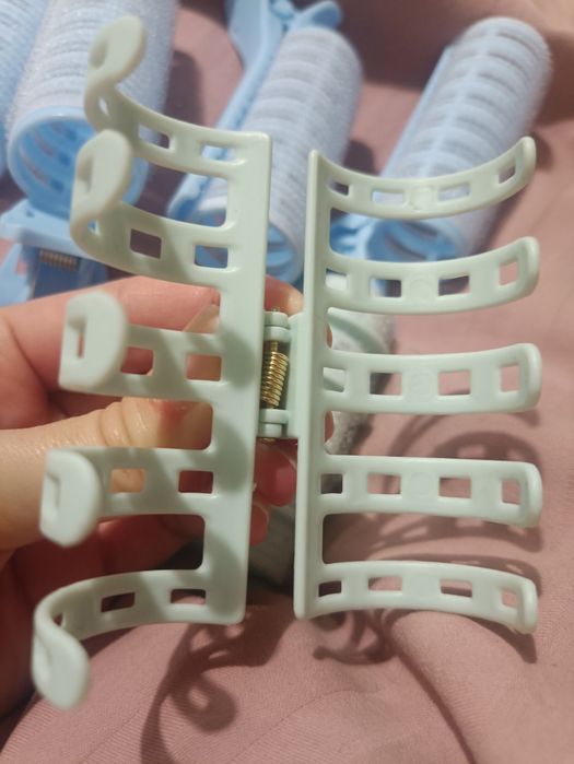 Wałki klipsy do włosów z zapieciami