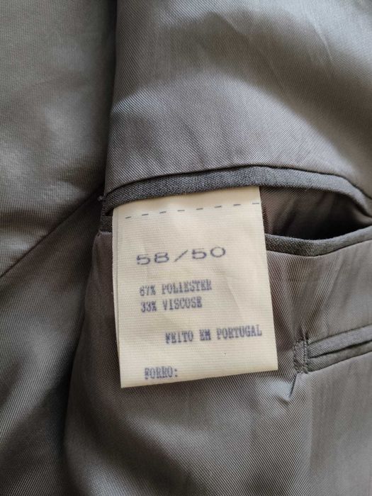 Fato completo cinzento