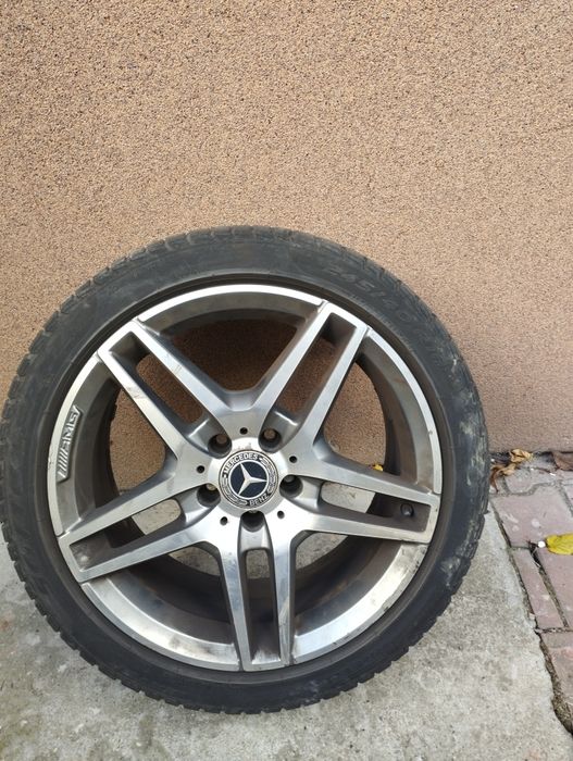 Sprzedam 4kola do Mercedesa AMG 245/40/18 felgi z czujnikiem , opony l