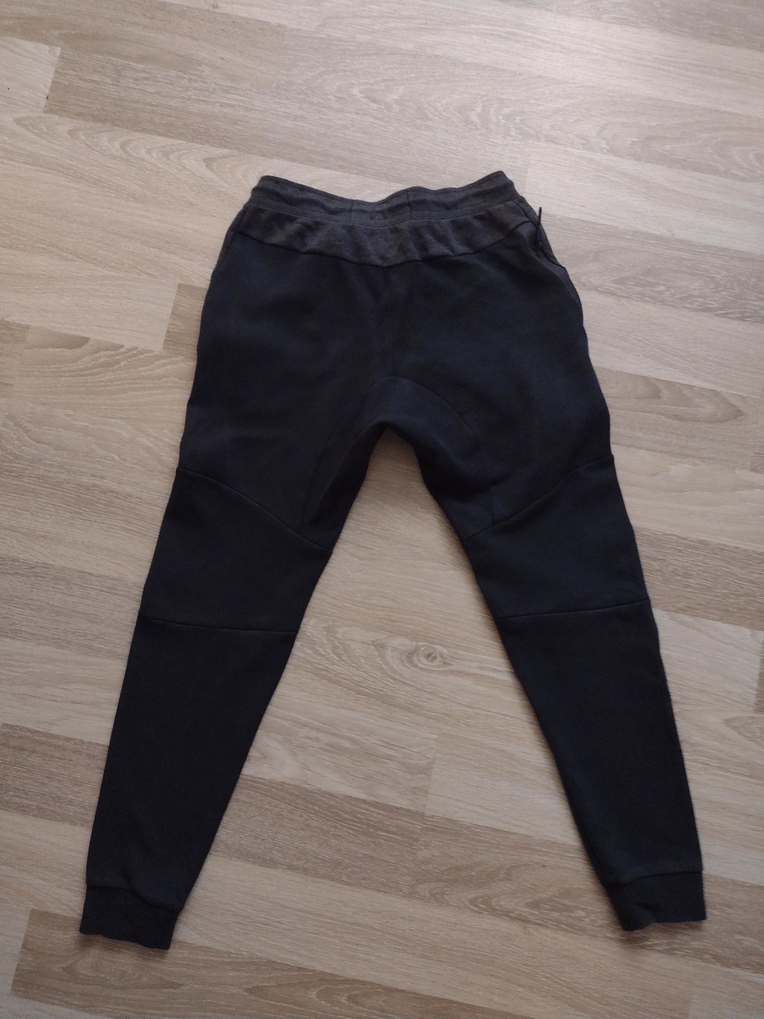 Joggery spodnie dresowe Nike s