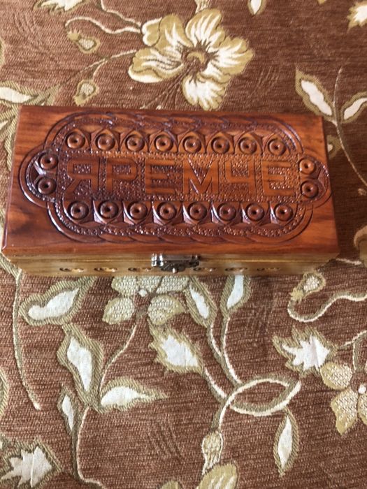 Скринька для прикрас ручної роботи