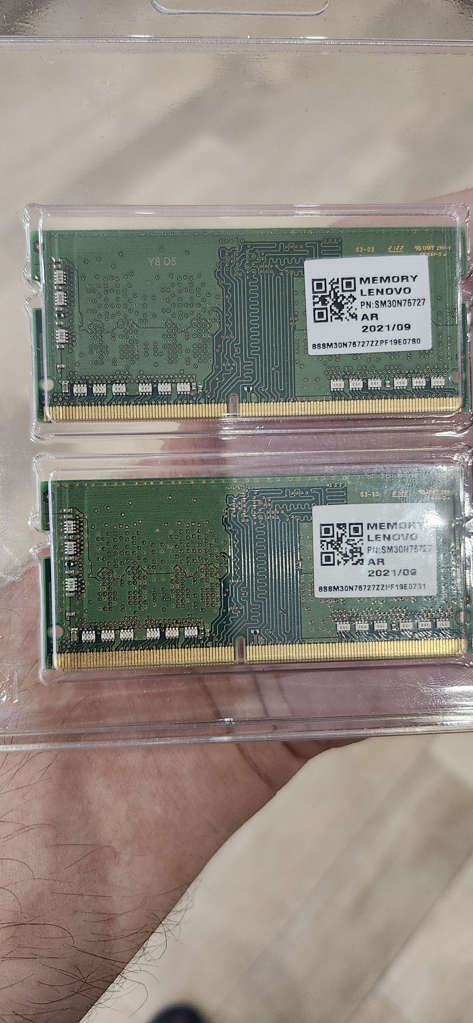 16Gb Оперативна пам'ять ноутбука DDR4 3200MHz SODIMM - дві планкиR4