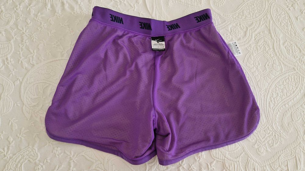 Calções Nike, Dri-Fit, tamanho L