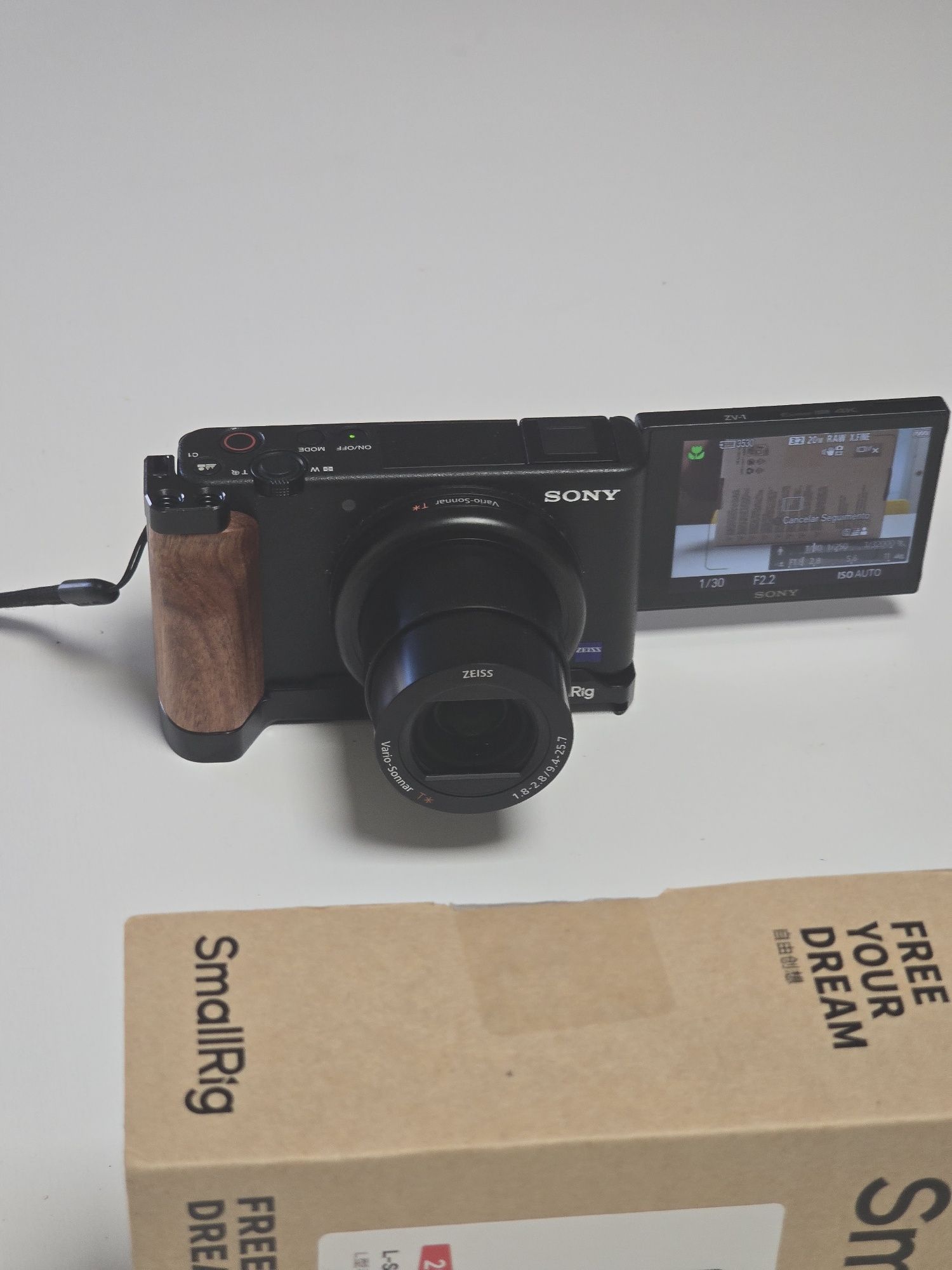 Máquina Fotográfica Compacta SONY ZV-1 + Pega Smallring