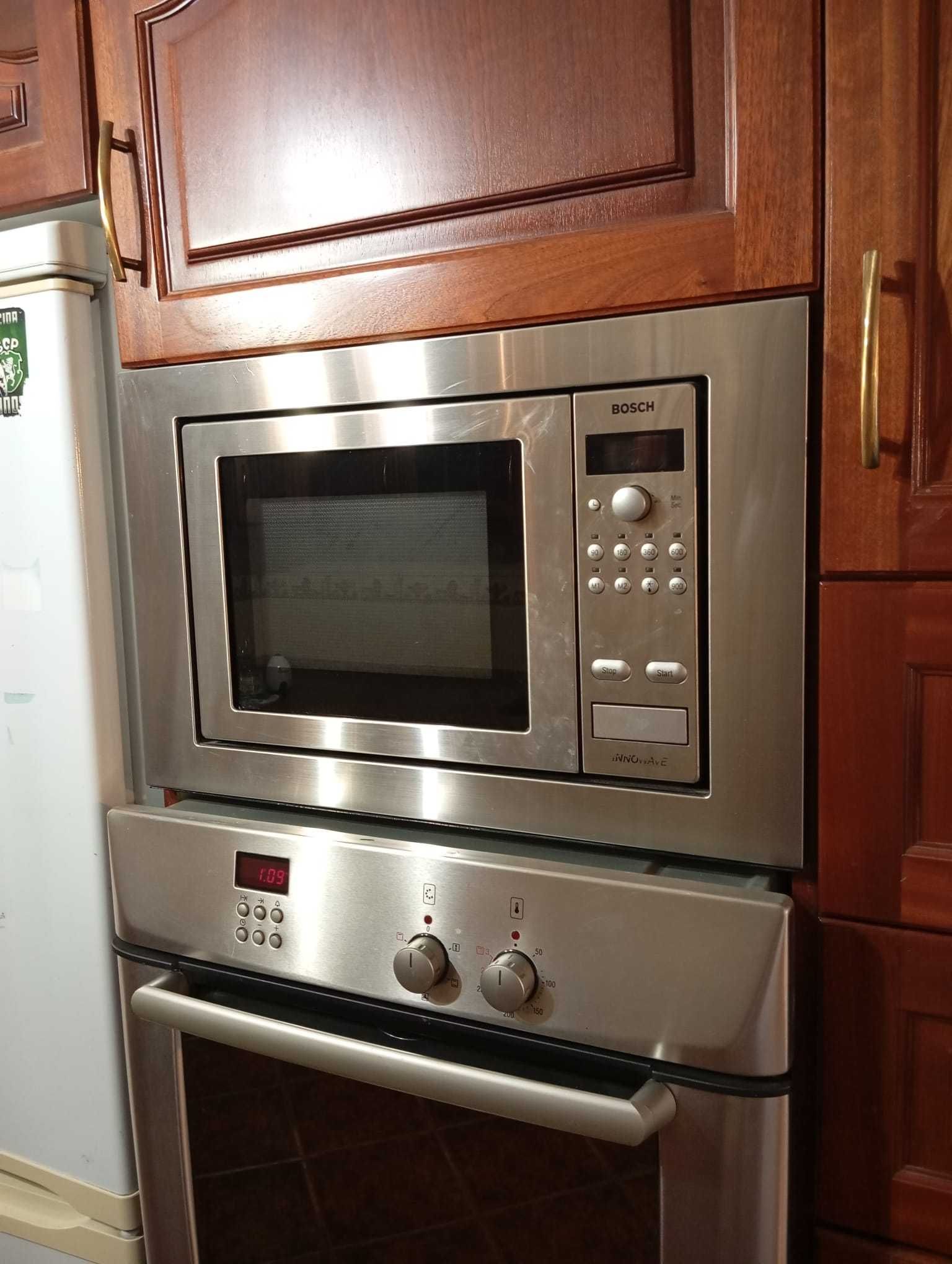 Microondas e Forno Bosch encastrados