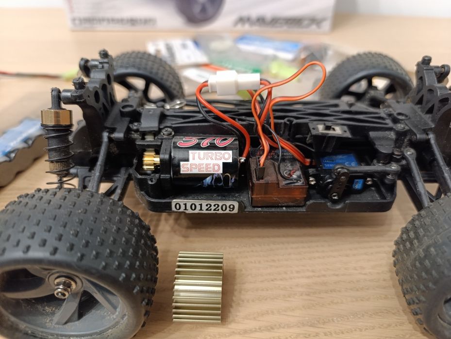Auto RC MAVERICK ION XT 1/18 RTR Truggy 2,4 GHz