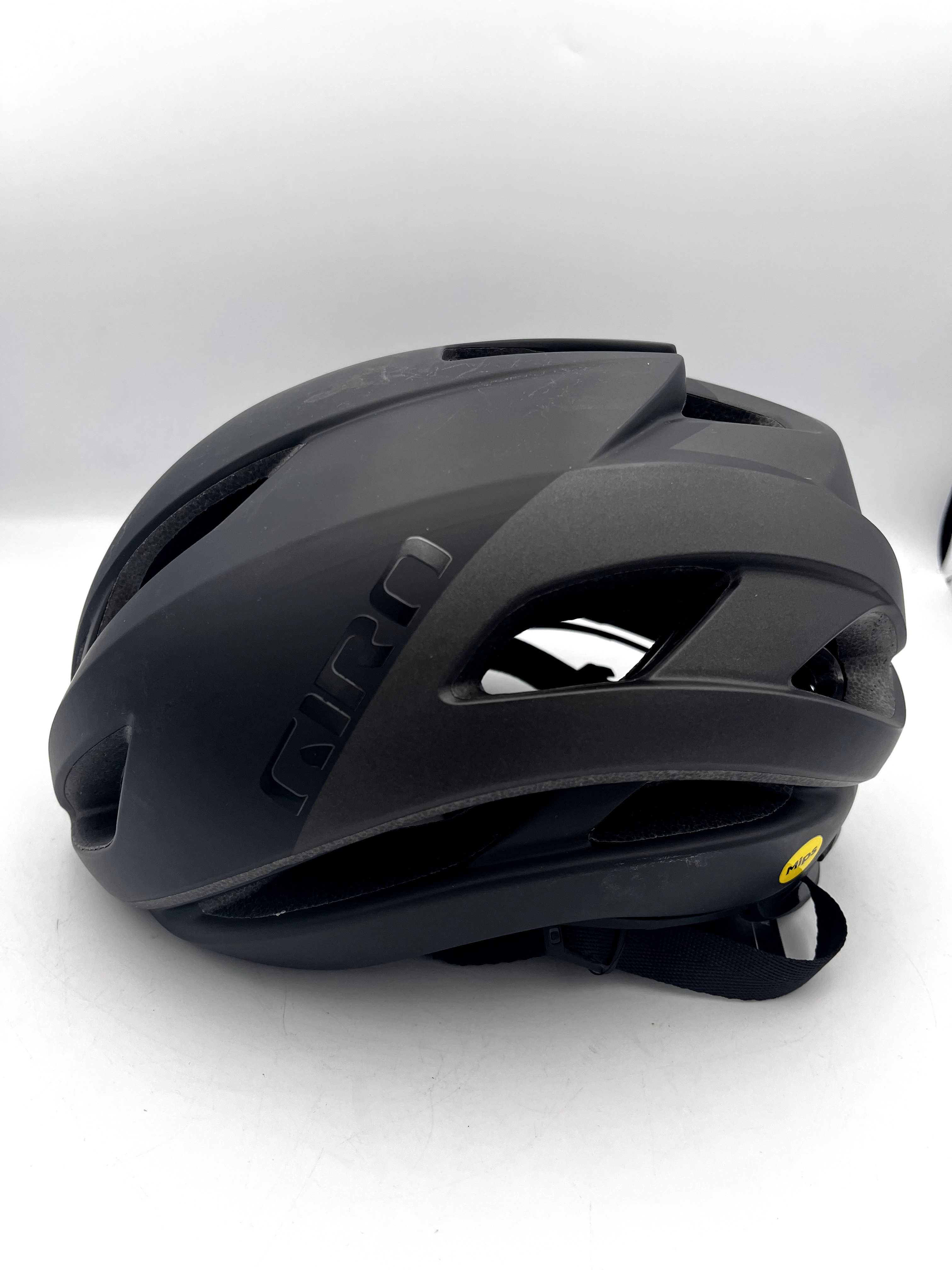Powystawowy Kask Rowerowy Giro Eclipse Mips Spherical  r. M (55-59cm)