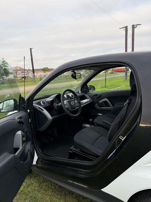 Smart Fortwo Coupé 2012 - Económico e Fiável