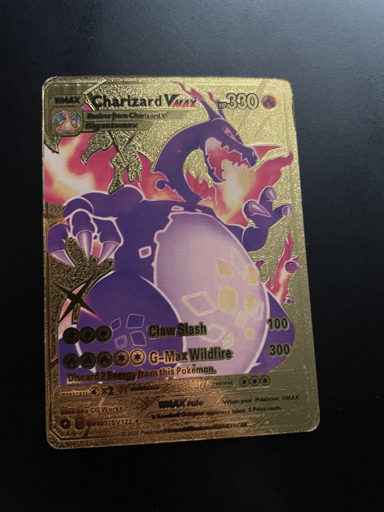 Charizard Vmax gold