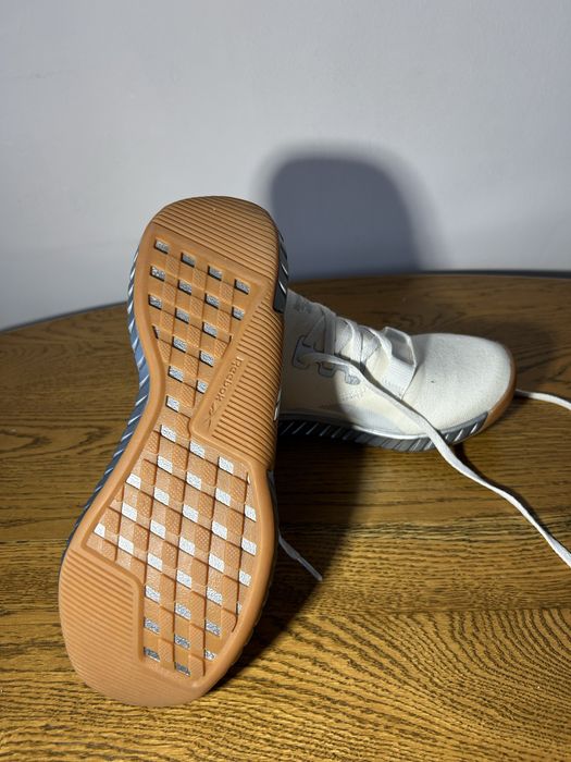 кросовки Reebok