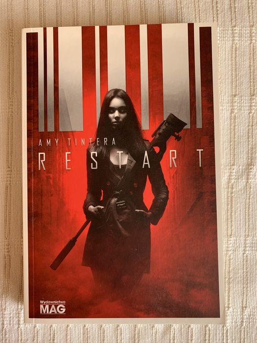Amy Tintera „Restart”